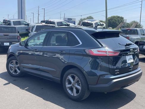 Certified 2022 Ford Edge SEL w/ Sport Appearance Package AWD/4WD image 5