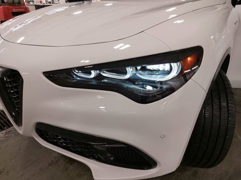 New 2025 Alfa Romeo Stelvio Sprint w/ Veloce Package image 33