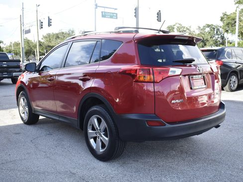 Used 2015 Toyota RAV4 XLE FWD image 9