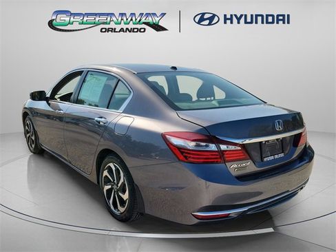 Used 2017 Honda Accord EX-L image 3