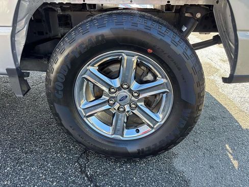 Used 2024 Ford F150 XLT w/ Mobile Office Package image 9