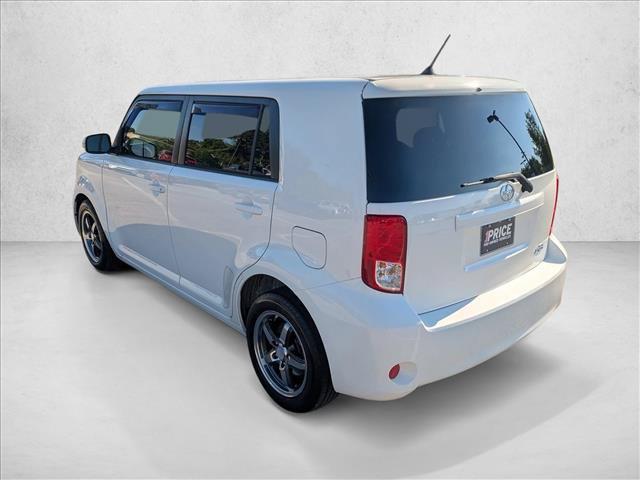 Used 2012 Scion xB FWD image 7