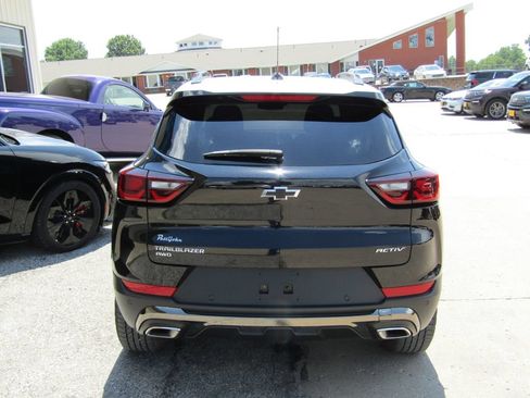Used 2025 Chevrolet TrailBlazer ACTIV w/ Convenience Package AWD/4WD image 4