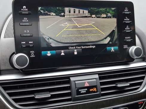Used 2018 Honda Accord EX-L image 20