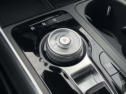 New 2026 Kia Carnival SX Prestige FWD image 39