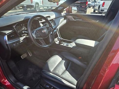 Used 2021 Cadillac XT5 Sportv image 9