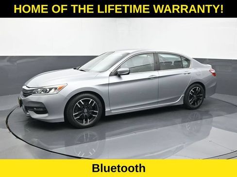 Used 2016 Honda Accord Sport image 3