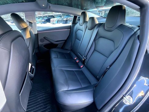 Used 2025 Tesla Model 3 Long Range image 23