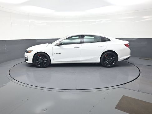 Used 2022 Chevrolet Malibu LT w/ Redline Edition FWD image 6