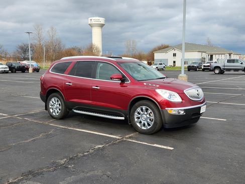Used 2011 Buick Enclave CXL image 9