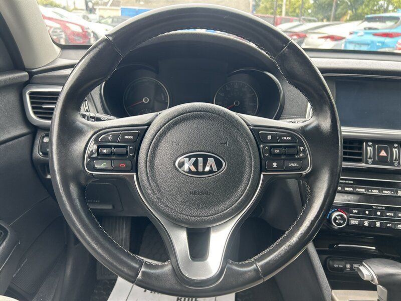 Used 2018 Kia Optima EX w/ Technology Package FWD image 14