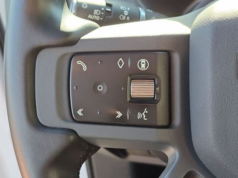 Certified 2024 Land Rover Defender 90 X-Dynamic SE AWD/4WD image 8