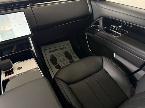 New 2025 Land Rover Range Rover Autobiography image 24