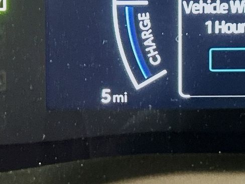 New 2026 Toyota Camry SE image 10