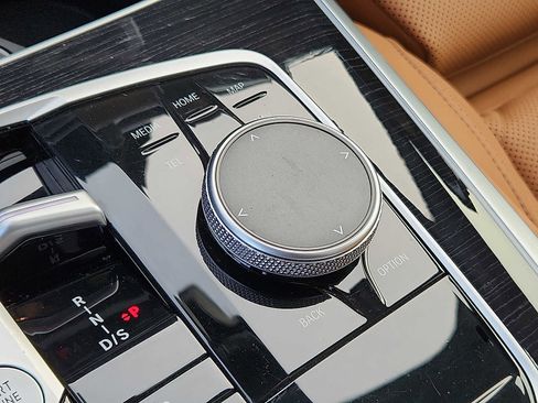 Certified 2024 BMW X5 xDrive40i w/ M Sport Package image 26