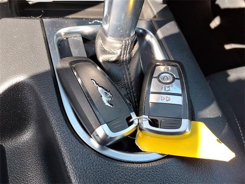 Used 2023 Ford Mustang EcoBoost image 28