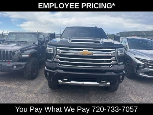 Used 2024 Chevrolet Silverado 3500 High Country AWD/4WD image 2