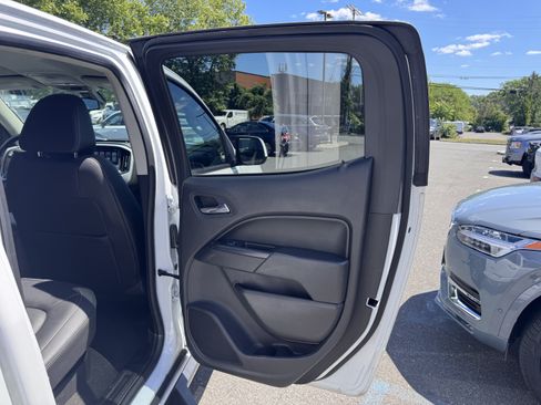 Used 2018 Chevrolet Colorado ZR2 AWD/4WD image 24