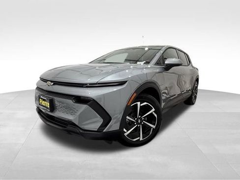 New 2026 Chevrolet Equinox EV LT image 1