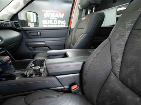 Used 2023 Toyota Tundra TRD Pro w/ TRD Pro Tow Package AWD/4WD image 10