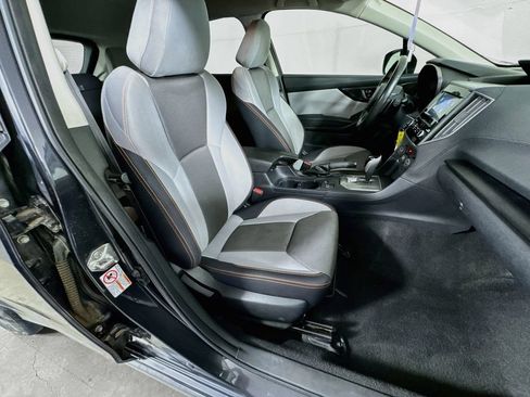 Used 2019 Subaru Crosstrek 2.0i Premium AWD/4WD image 33