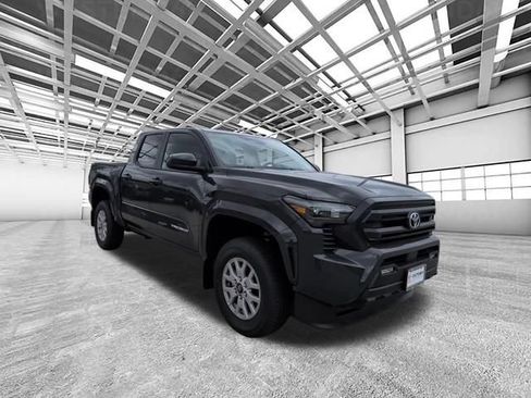 Used 2026 Toyota Tacoma SR5 AWD/4WD image 1