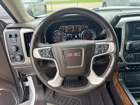 Used 2018 GMC Sierra 1500 SLT AWD/4WD image 12