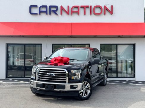 Used 2017 Ford F150 XLT w/ Equipment Group 302A Luxury AWD/4WD image 2