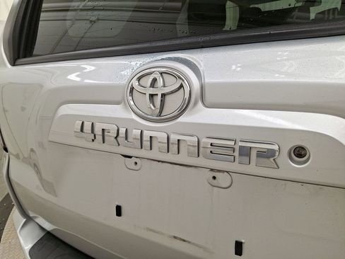 Used 2019 Toyota 4Runner SR5 image 23