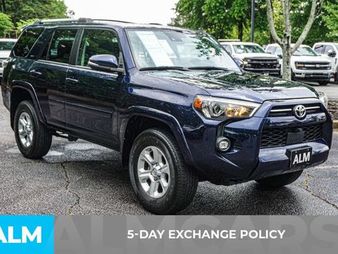 Used 2023 Toyota 4Runner SR5 Premium w/ Moonroof Package AWD/4WD image 3