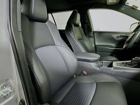 Used 2022 Toyota RAV4 XSE w/ XSE Grade Weather Package AWD/4WD image 29