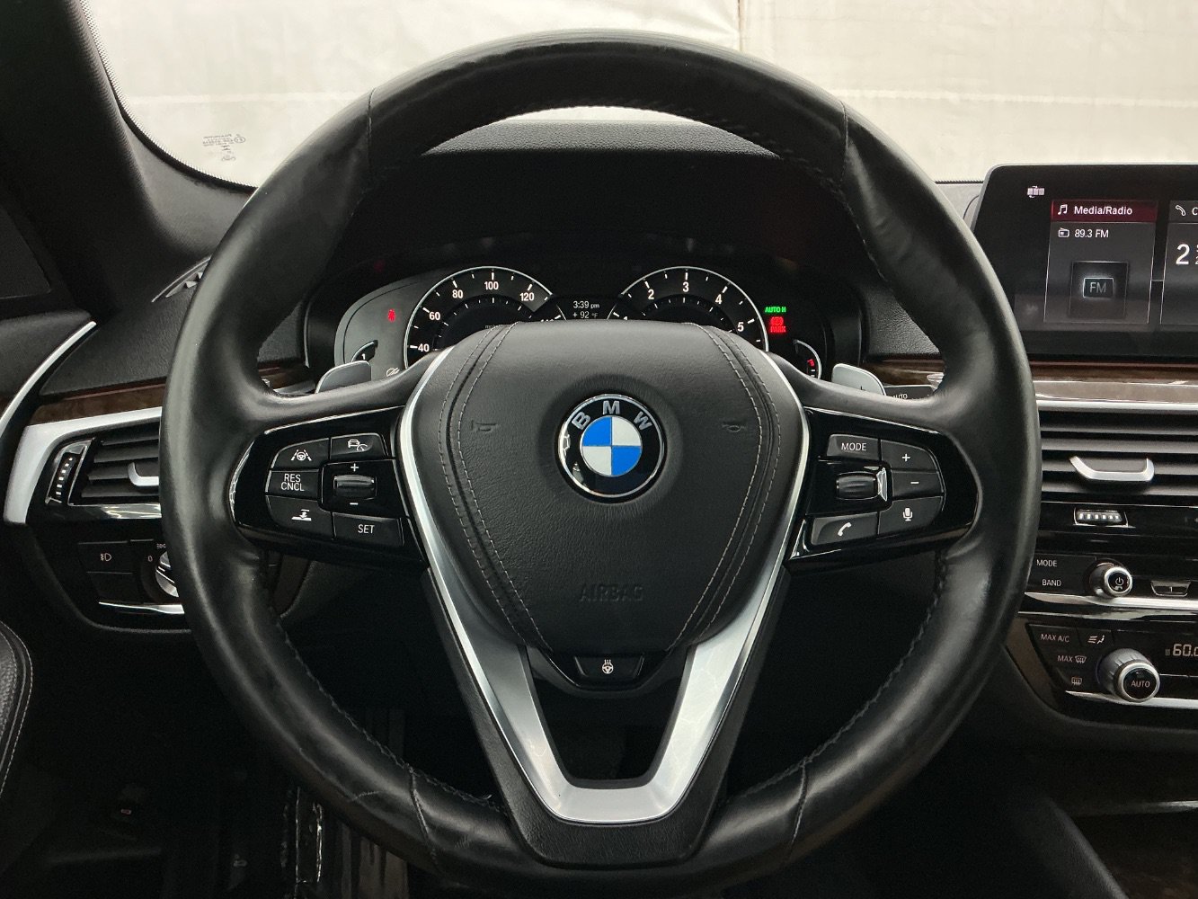 Used 2017 BMW 530i xDrive AWD/4WD image 32