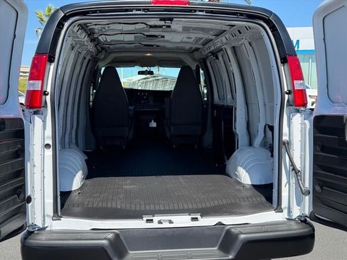 New 2026 Chevrolet Express 2500 w/ Driver Convenience Package RWD image 8