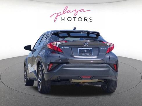 Used 2019 Toyota C-HR Limited FWD image 7