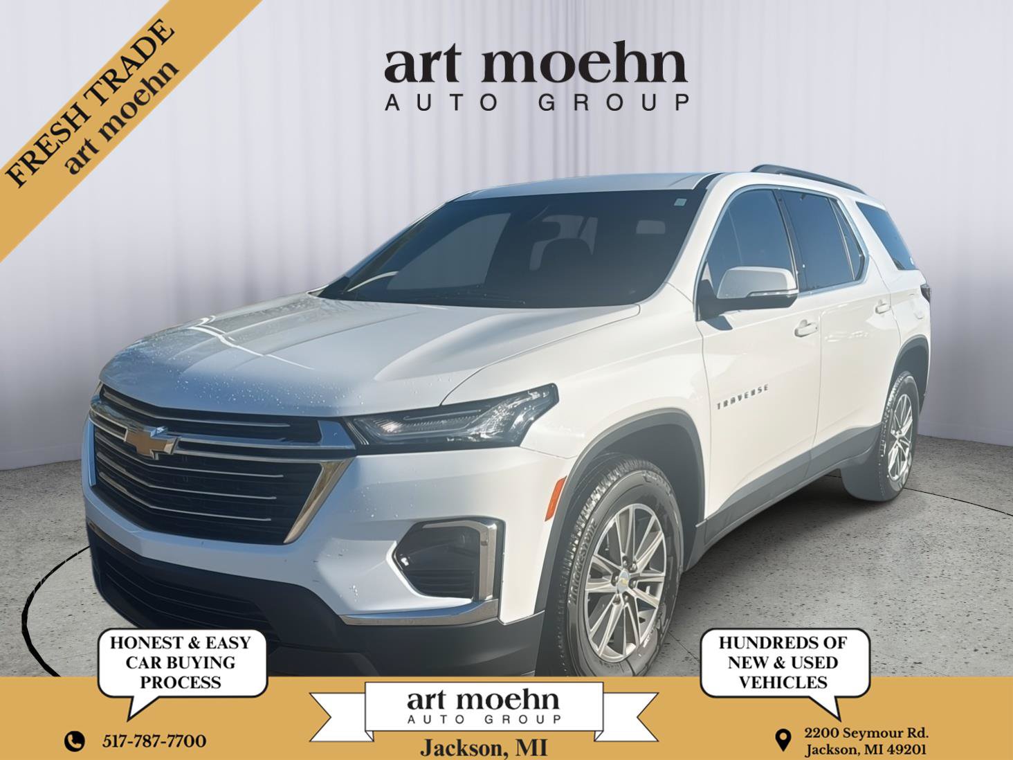 Used 2023 Chevrolet Traverse LT FWD image 1