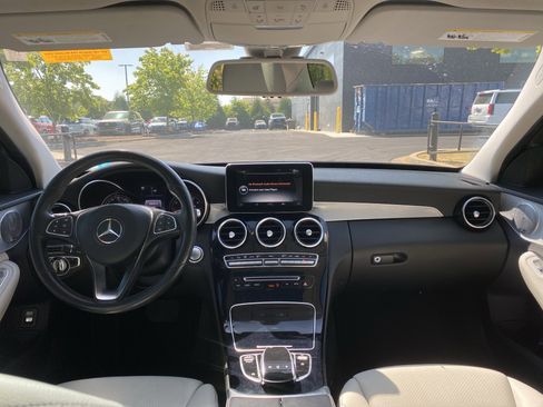 Used 2016 Mercedes-Benz C 300 4MATIC Sedan image 23