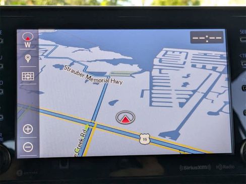 Used 2019 Toyota RAV4 Limited image 30