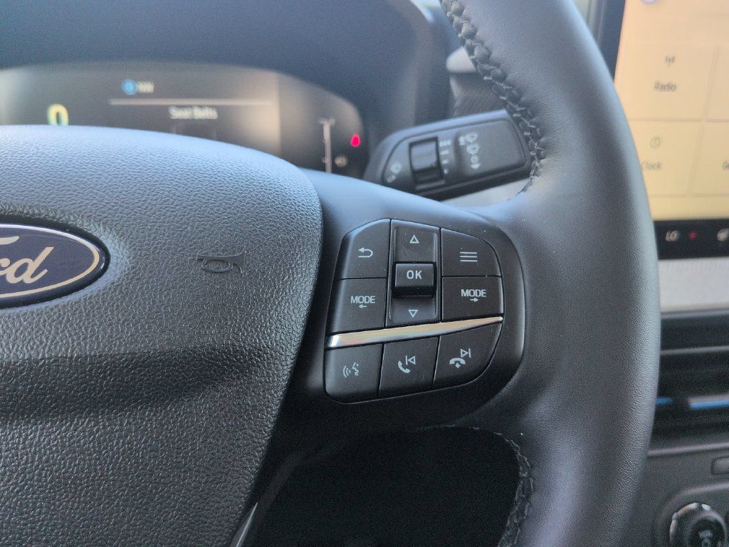 Used 2025 Ford Maverick XLT w/ XLT Luxury Package AWD/4WD image 41