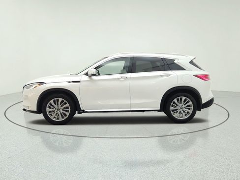 Used 2023 INFINITI QX50 Luxe FWD image 8