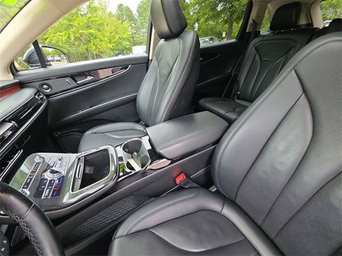 Used 2022 Lincoln Nautilus Reserve w/ Equipment Group 201A image 21