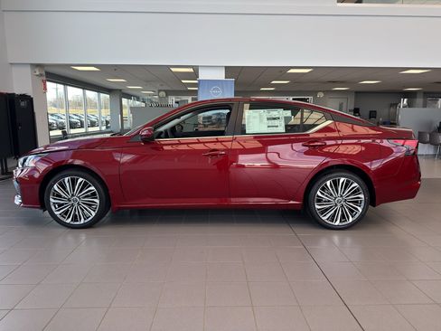 New 2026 Nissan Altima 2.5 SV AWD/4WD image 6