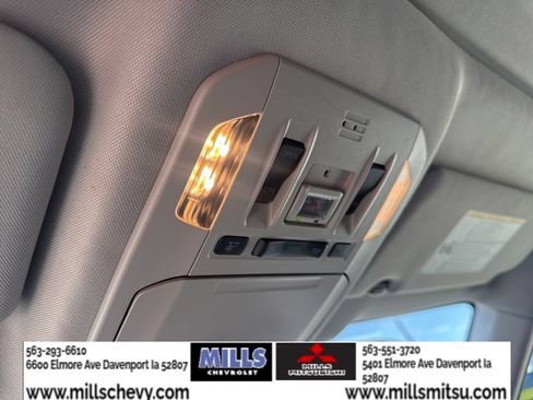 Used 2022 Toyota Highlander XLE AWD/4WD image 22
