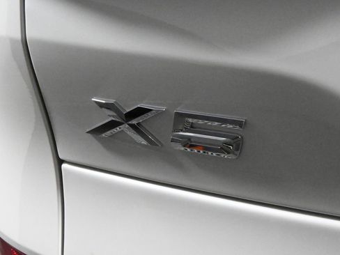 Used 2026 BMW X5 xDrive50e w/ M Sport Package image 41