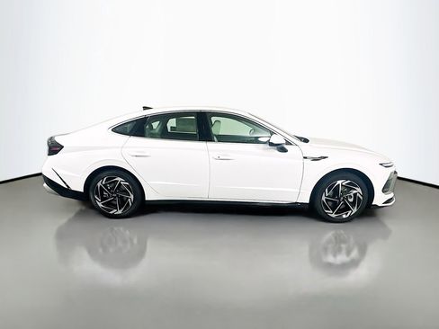 New 2026 Hyundai Sonata SEL image 4