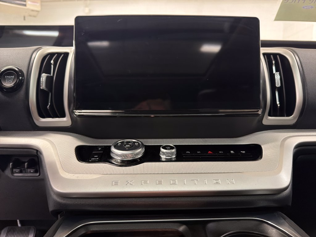 Certified 2025 Ford Expedition Max Active RWD image 22
