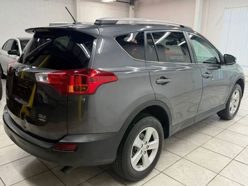 Used 2013 Toyota RAV4 XLE AWD/4WD image 9