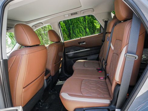 Used 2026 Nissan Pathfinder Platinum w/ Cargo Package AWD/4WD image 8
