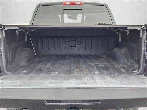 Used 2018 Chevrolet Silverado 1500 LTZ Z71 w/ Redline Edition AWD/4WD image 6