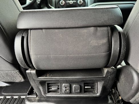 Used 2022 Chevrolet Silverado 3500 LT w/ Convenience Package image 23