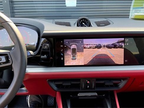 New 2025 Porsche Cayenne E-Hybrid Coupe image 24